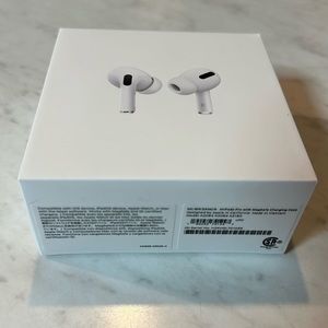 Combo of 2?AirPods Pro, Just the empty box!!!.and iPad Pro Smart Folio empty box